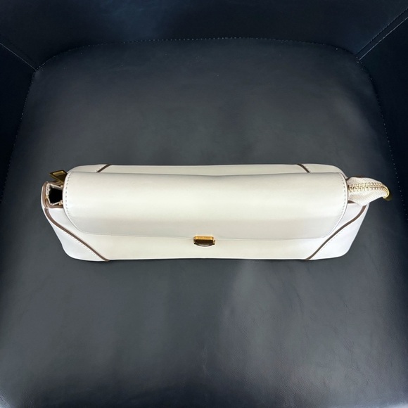 8 Other Reasons French Bag in White - Picture 4 of 12